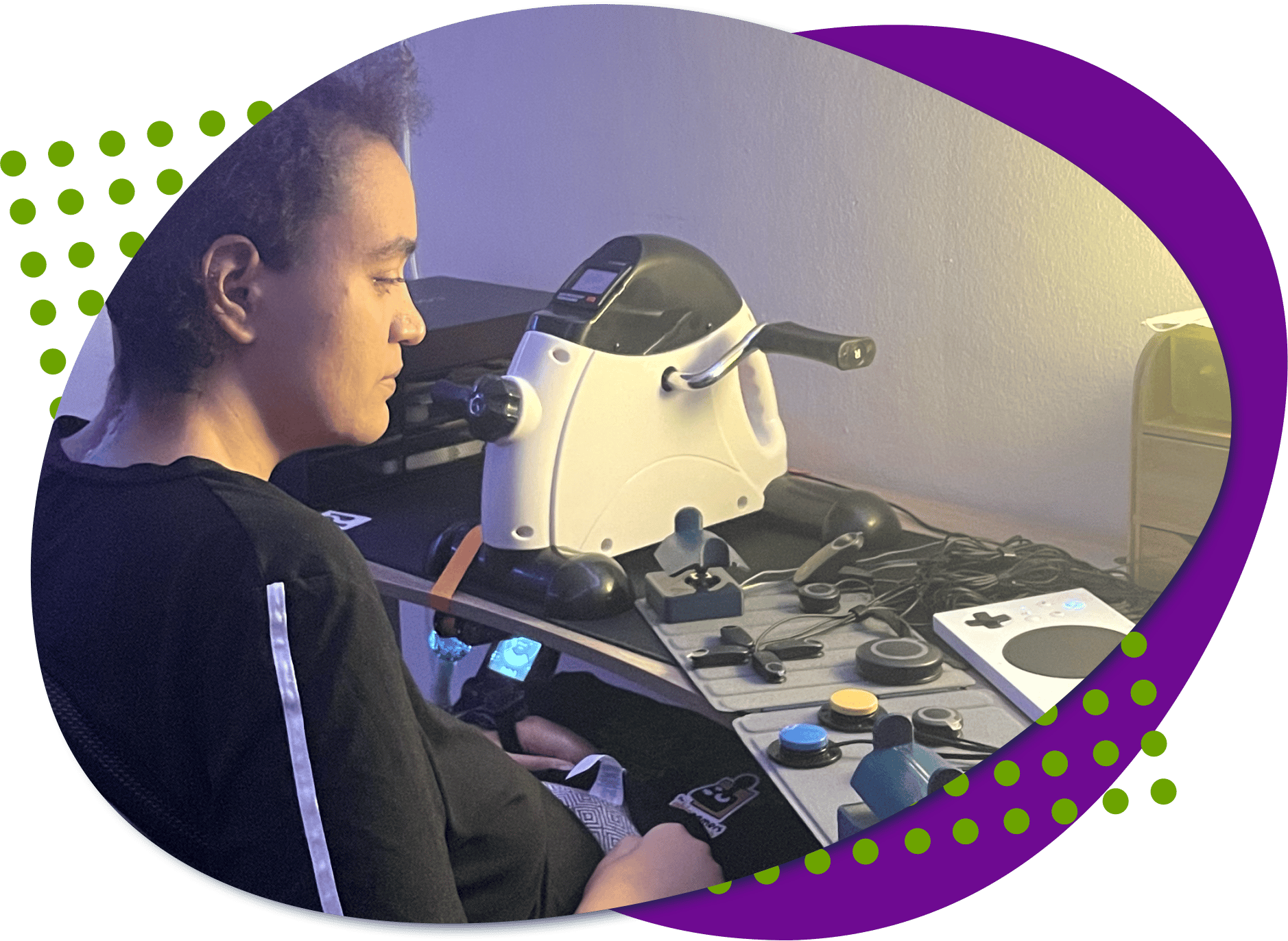 Picture of Nathalie with gaming equipment